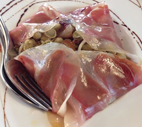 Restaurante Abadengo carnes preparadas
